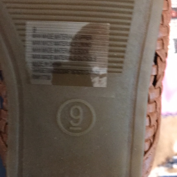 NEW Universal Thread Whisper Flats. 9 - Picture 6 of 6